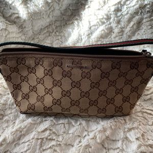 Gucci pouchette